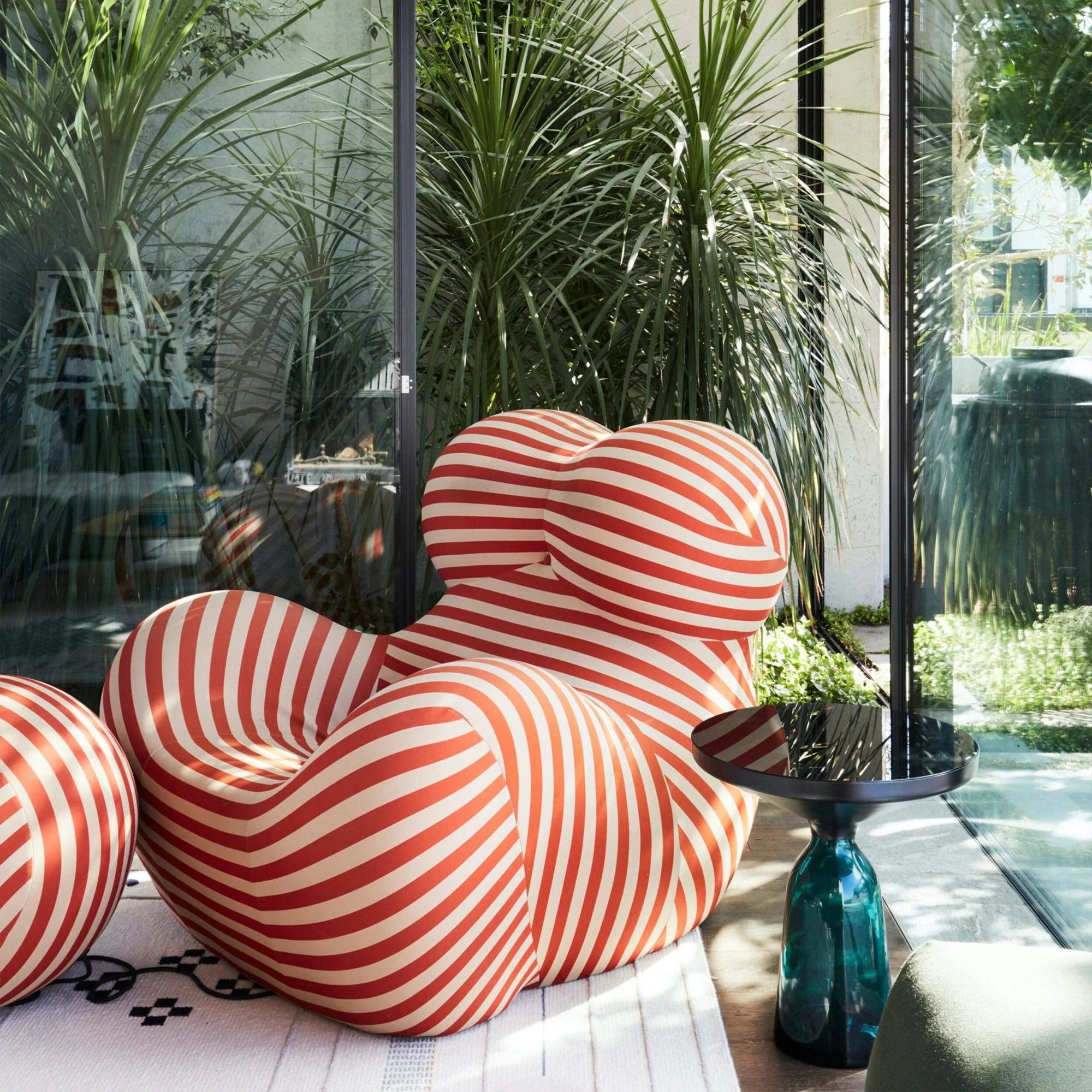 Dundee Lounge Armchair With A Ball Stool, Red/Blue - Image 6