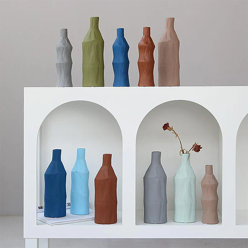 A Set Of Two Fresh Ceramic Vases - Image 5