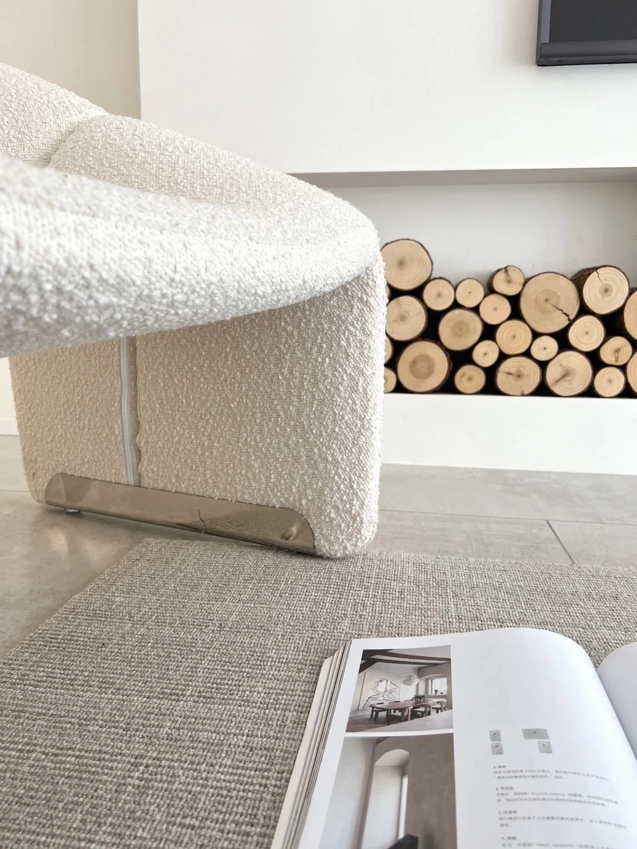 Onda Armchair, White Boucle - Image 4