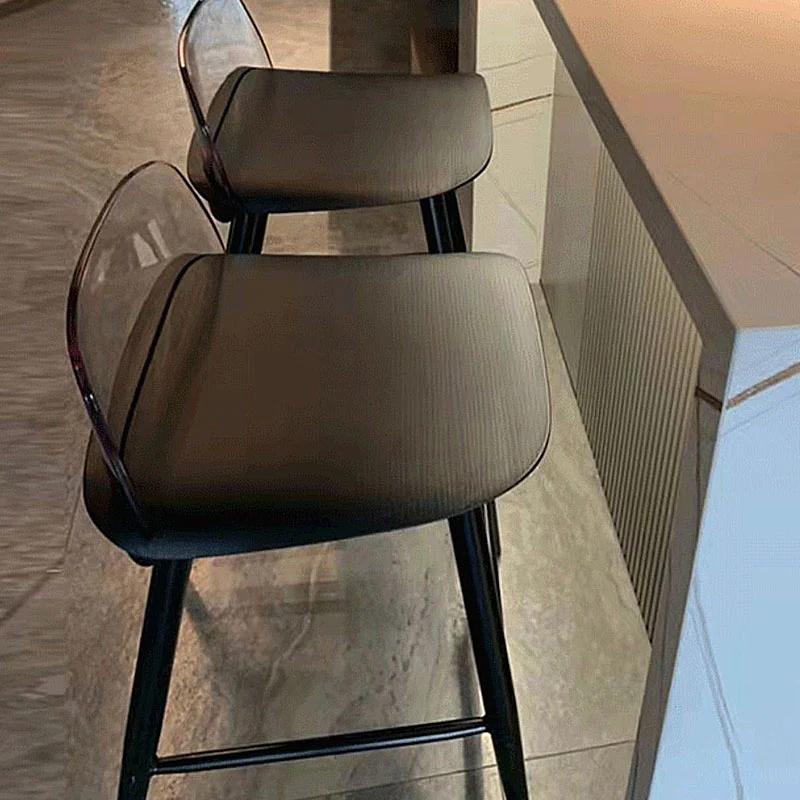 Yves Nordic Bar Stool, Woonden Leg - Image 4
